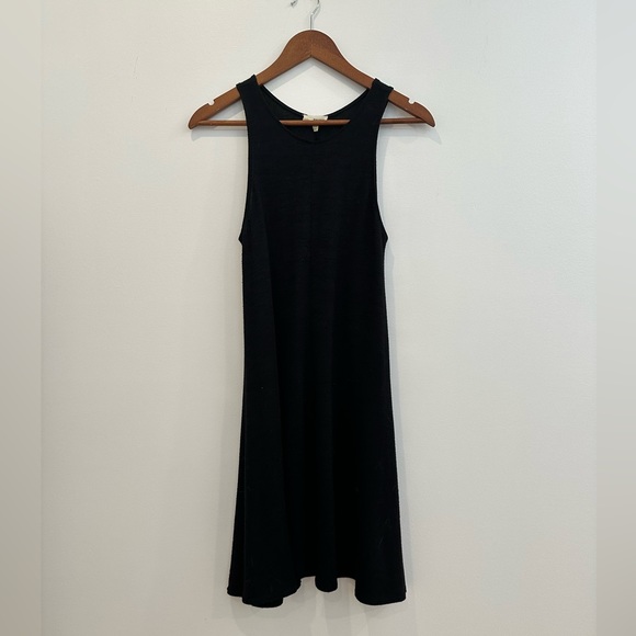 Aritzia Wilfred Free black dress - Picture 1 of 6